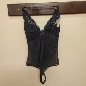 B.tempt'd by Wacoal Ciao Bella Thong Bodysuit - Large